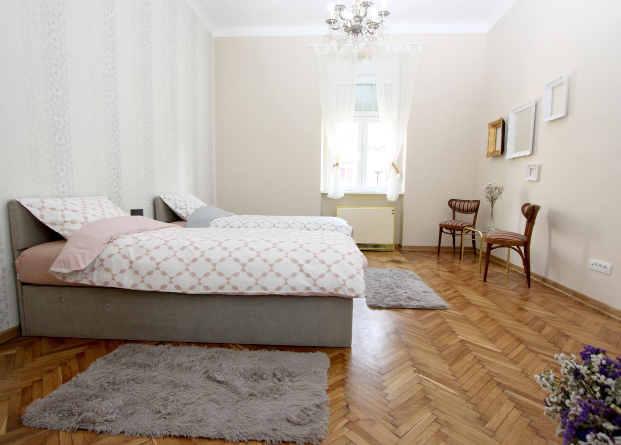 City Center Apartment Mika Belgrade Extérieur photo
